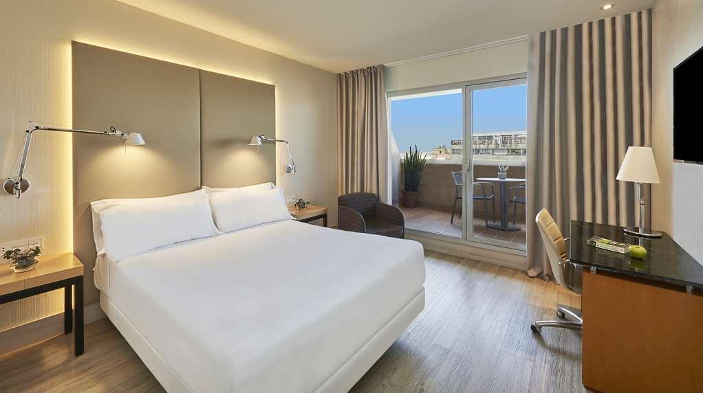 Nh Ciutat De Reus Hotell Rum bild