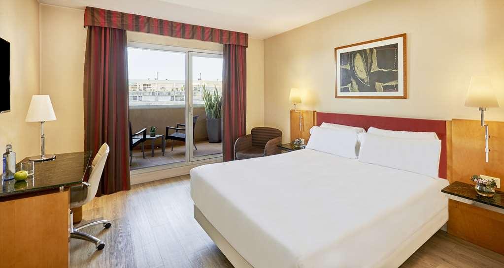 Nh Ciutat De Reus Hotell Rum bild