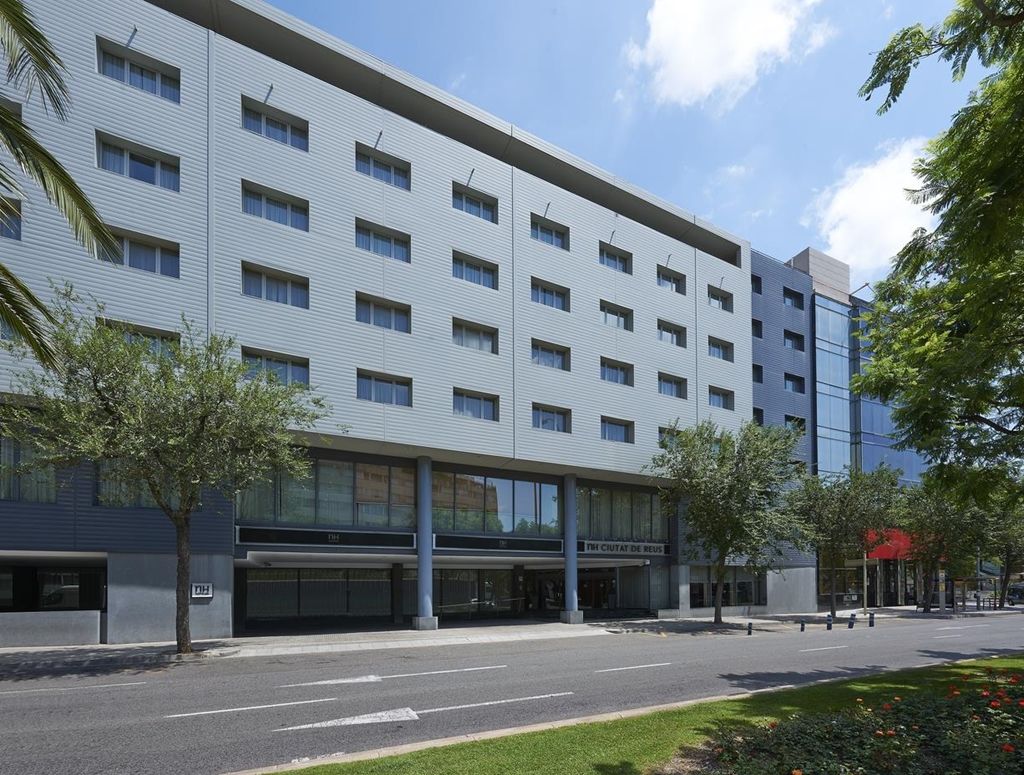 Nh Ciutat De Reus Hotell Exteriör bild