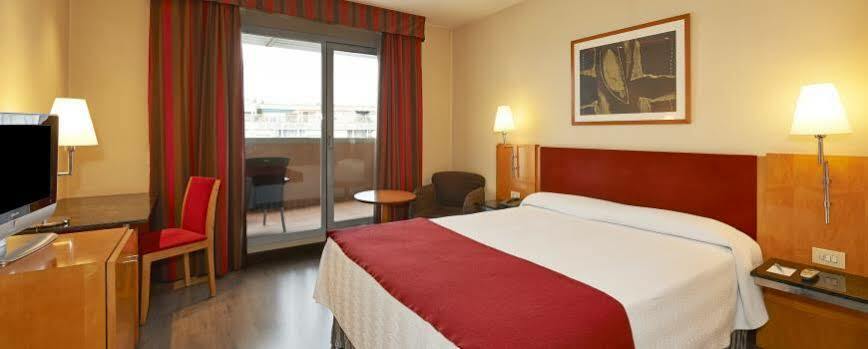 Nh Ciutat De Reus Hotell Exteriör bild